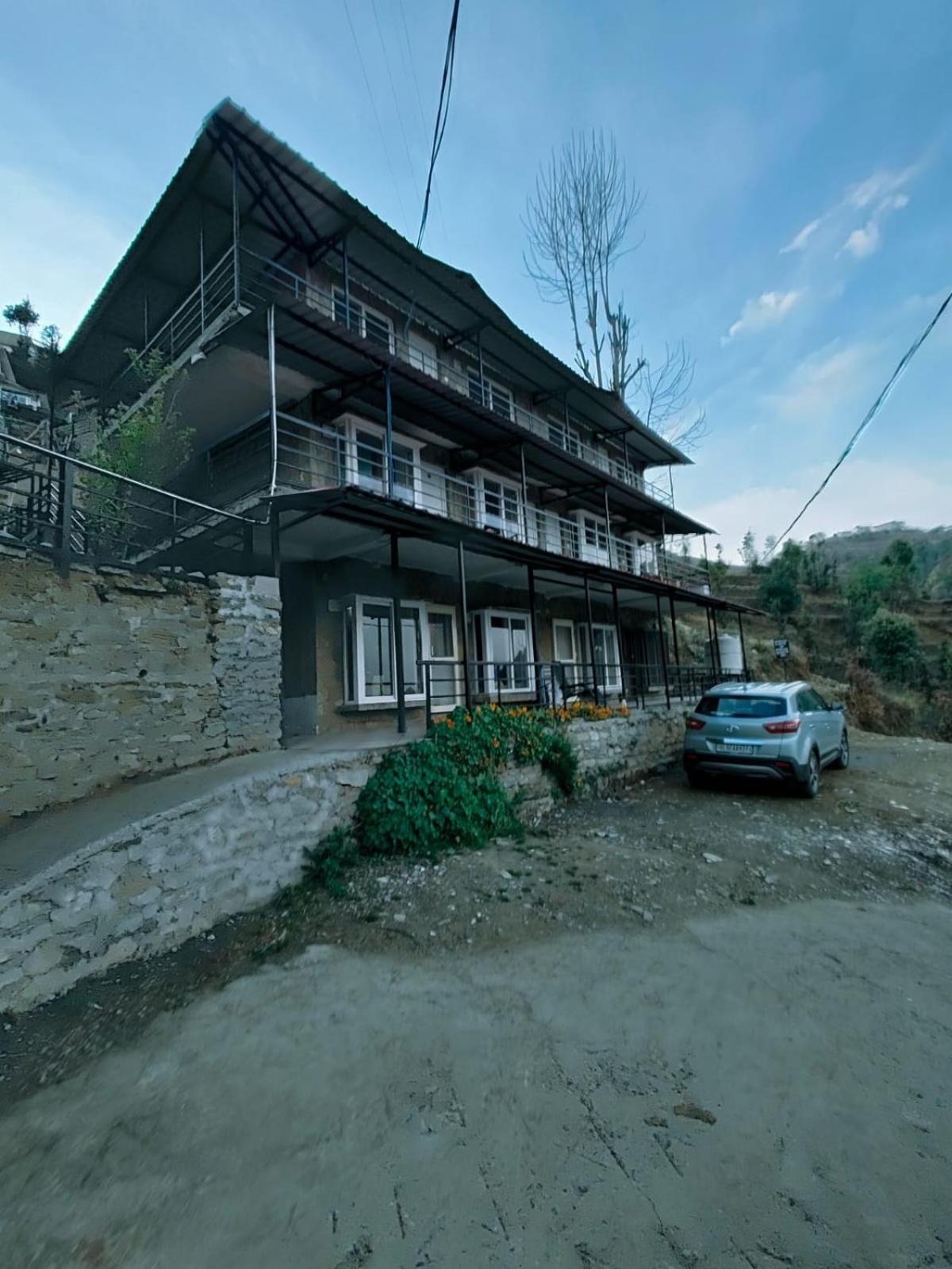 Indus Valley Mukteshwar Villa Eksteriør billede