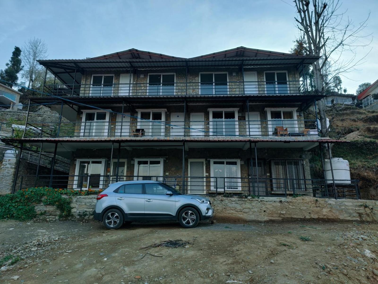 Indus Valley Mukteshwar Villa Eksteriør billede