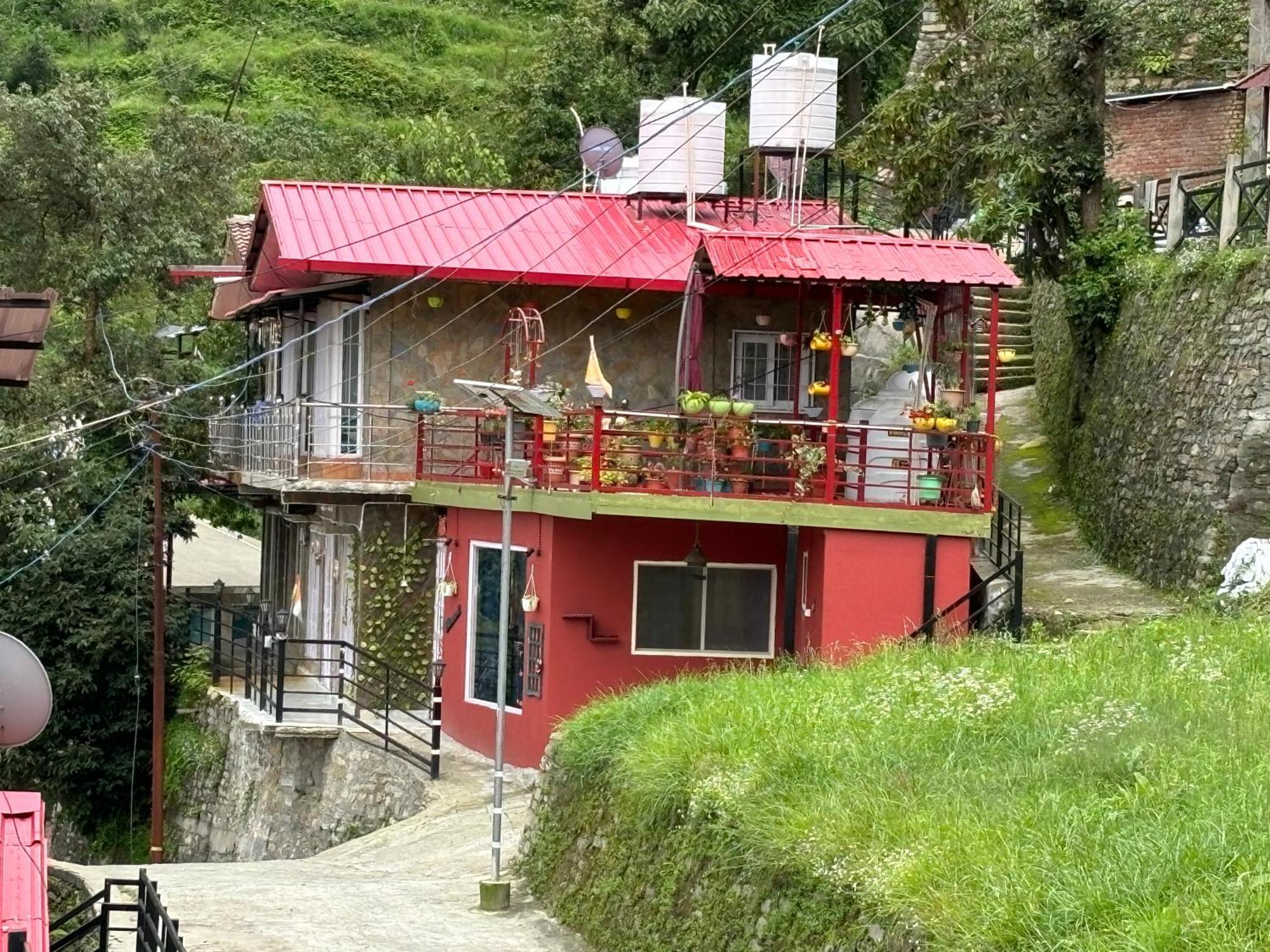 Indus Valley Mukteshwar Villa Eksteriør billede